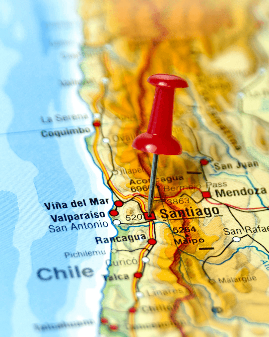 Beneficios de arrendar un auto en Santiago para turistas y residentes